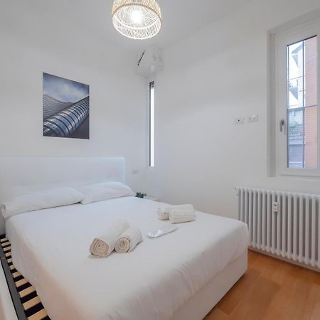 I Host Apartment - Gressoney 3 ميلان المظهر الخارجي الصورة